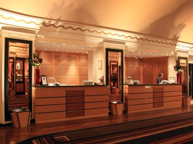 皇后酒店 利兹