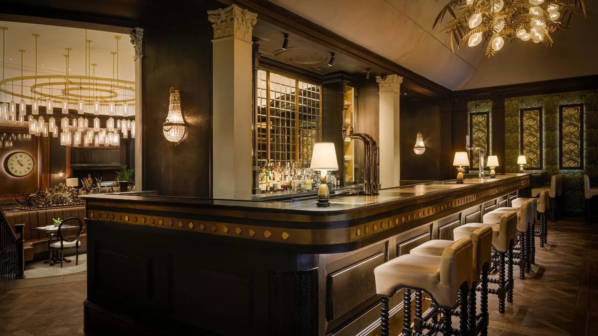 ****  The Queens Hotel Leeds  United Kingdom